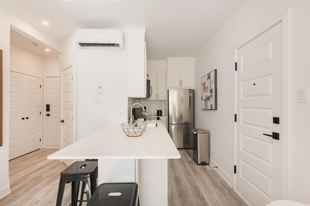 Apartment M11 Luxury 2br Sofa Bed In The Heart Of Plateaumile-end