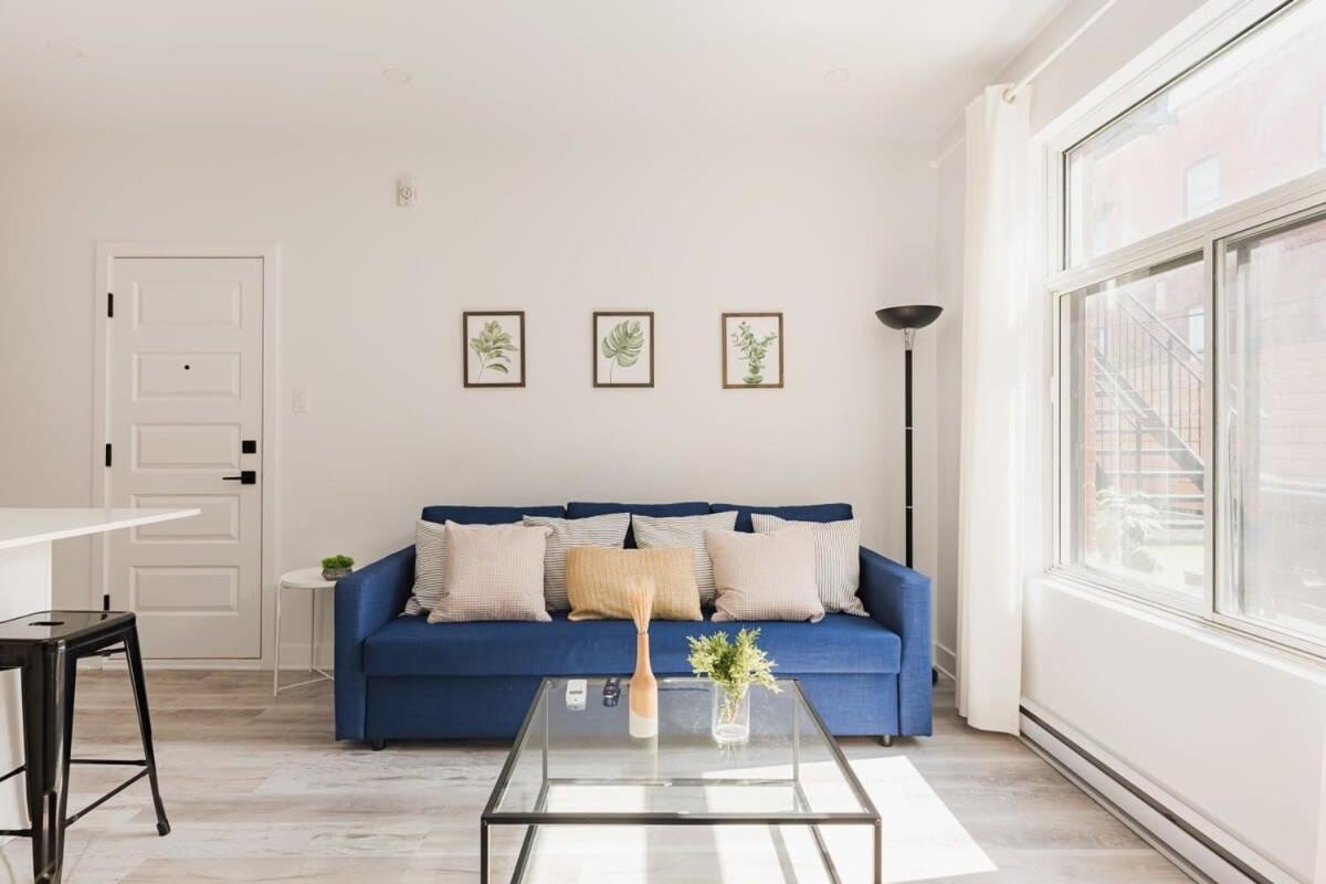 M11 Luxury 2br Sofa Bed In The Heart Of Plateaumile-end Montreal